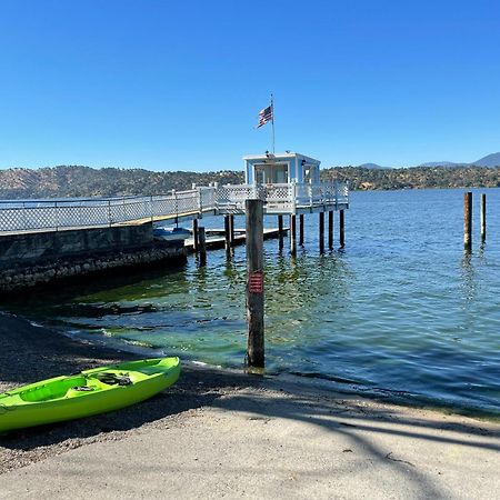 Omeo Clearlake Oaks Glenhaven Exterior photo